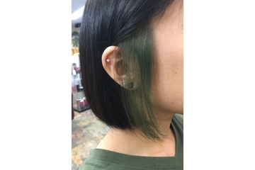 女性